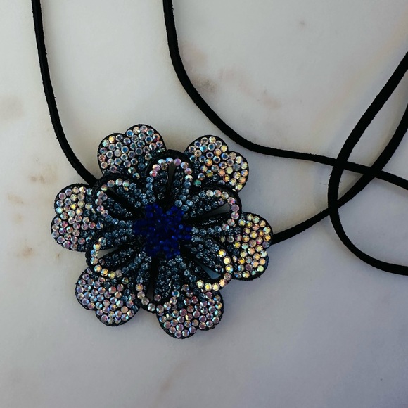 New Rhinestone Flower Cobalt Blue Necklace Choker - Picture 12 of 14
